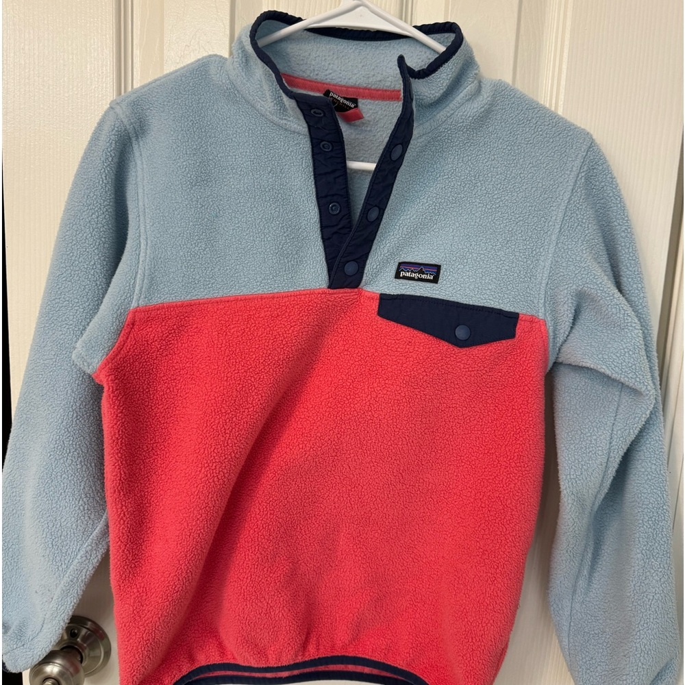 Cute Patagonia girls fleece